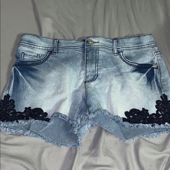 Pattern Shorts - Picture 1 of 2